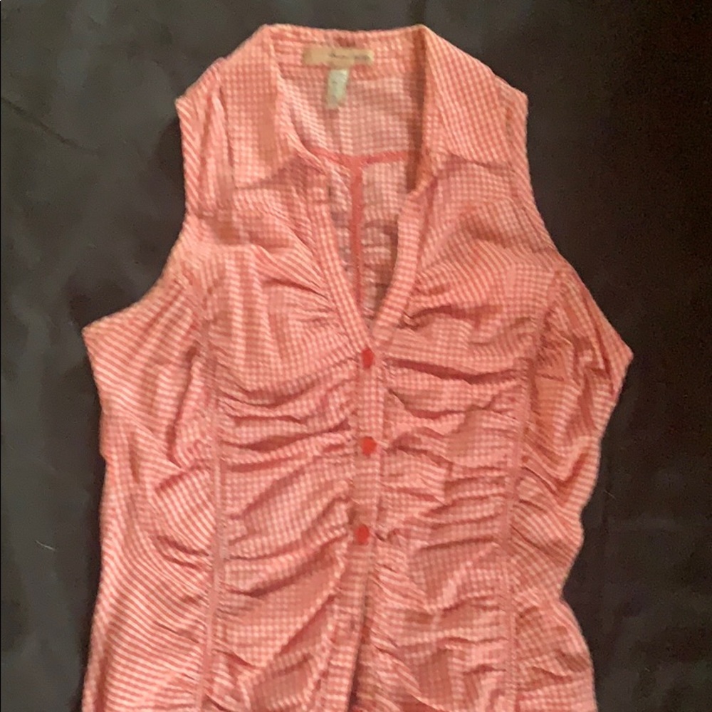 Gingham red and white Checked sleeveless blouse
